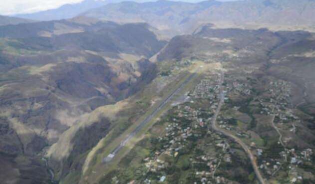 Aeropuerto-Antonio-Narino.jpg