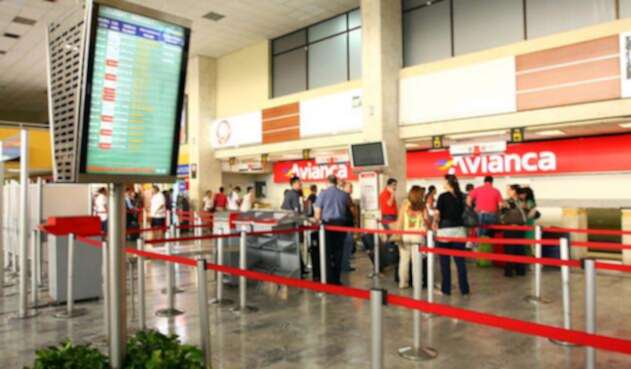 Aeropuerto-Cartagena-LAFM-Colprensa.jpg