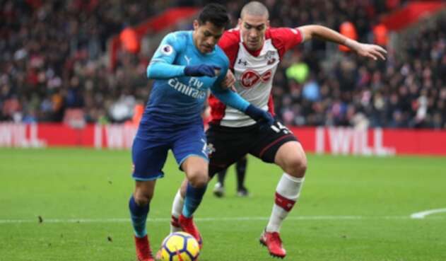 AlexisArsenalFotoOficial1.jpg