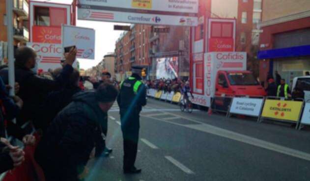 Alvaro-Hodeg-en-la-meta-1-etapa-vuelta-a-cataluña-@voltacataluya.jpg