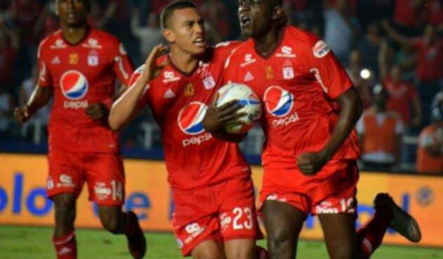 América-LA-FM-Colprensa1.jpg