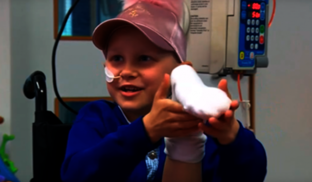 Amelia-Eldred-Youtube.png