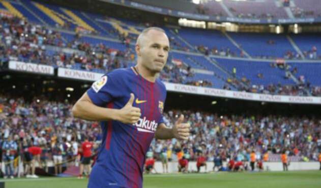 AndrésIiniestaFotoOficialBARCELONA1.jpg