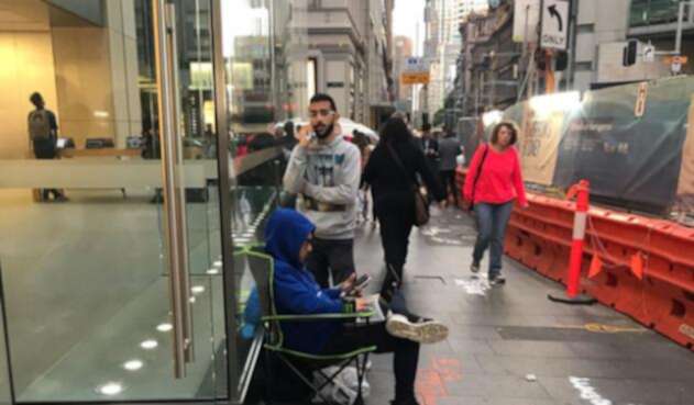 Apple-Store-@Luke-Hopewell.jpg