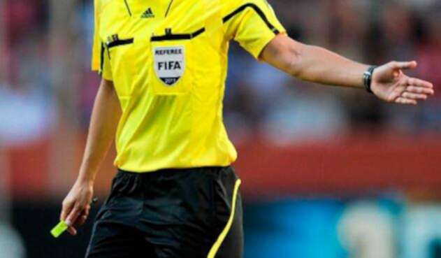 Arbitra-la-fm-AFP.jpg
