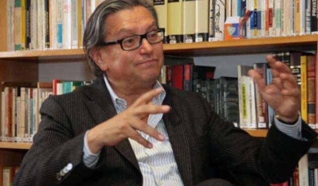 ArmandoNovoacolprensalafm1.jpg