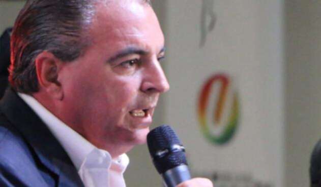 Aurelio-Iragorri-LA-FM-Partido-de-la-U.jpg