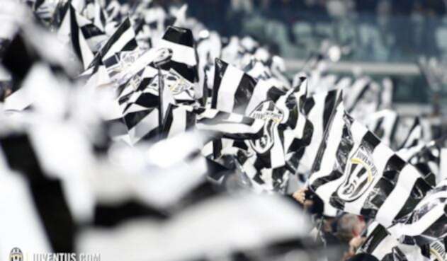 BANDERASJUVENTUSOFICIAL1.jpg