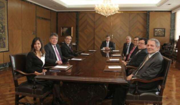Banco-de-la-República-LA-FM-Colprensa.jpg