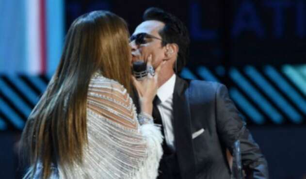 Beso-AFP.jpg