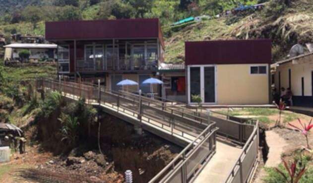 Biblioteca-Pueblo-Nuevo-Antioquia.jpg