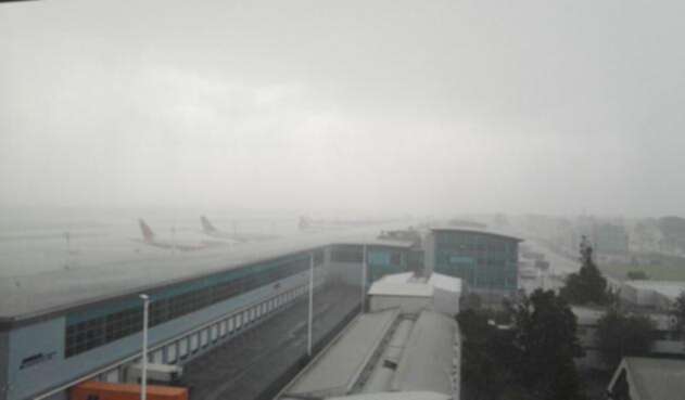 Bogotá-@AerocivilCol-LAFM.jpg