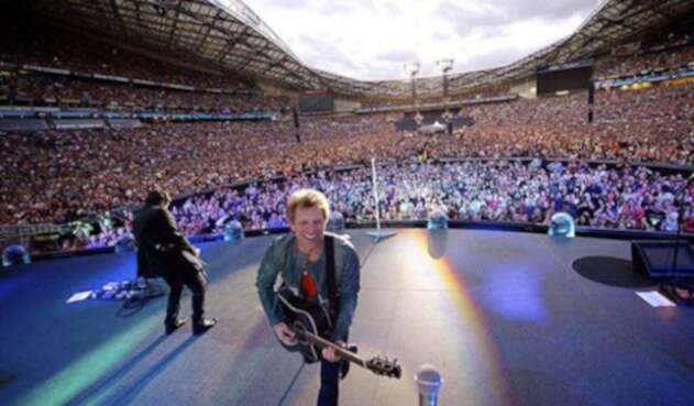 BonJoviConcertFotoOficial.jpg