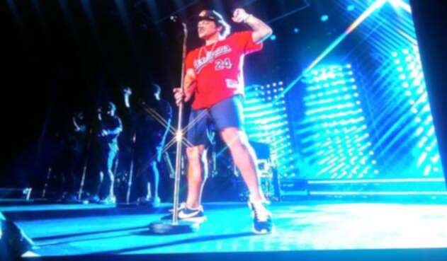 Bruno-Mars-LA-FM.jpg