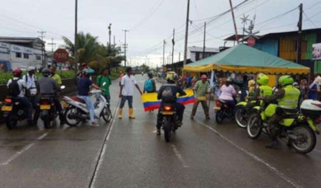 Buenaventuraparocivicolafm.jpg