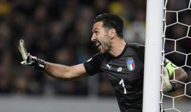 BuffonFotoOficialITALIA.jpg