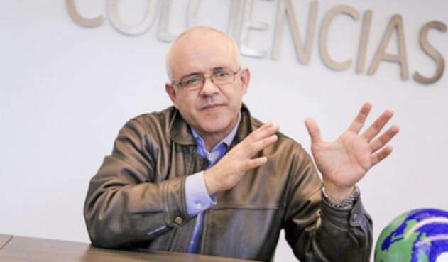 César-Augusto-Ocampo-Colciencias-LA-FM.jpg