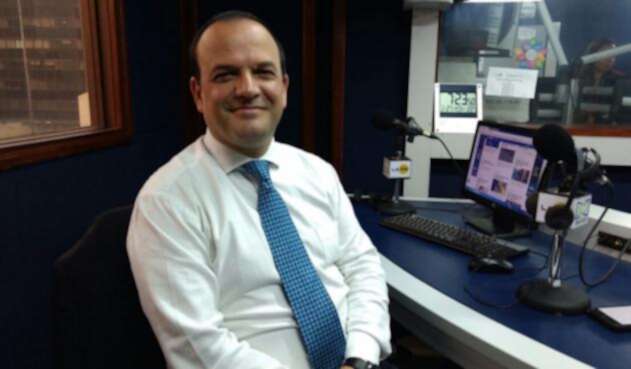 Camilo-Herrera-LA-FM.jpg