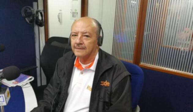 CarlosRivasLAFM1.jpg