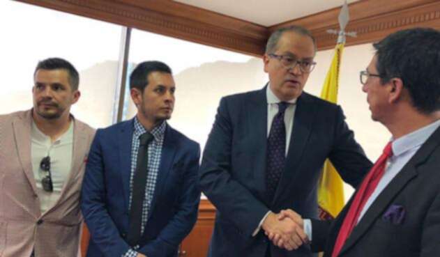 Carrillo-LA-FM-@fcarrilloflorez.jpg