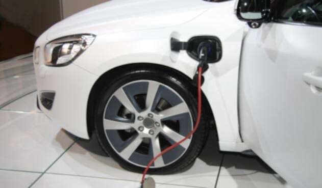 Carro-electrico-LA-FM-Ingimage.jpg