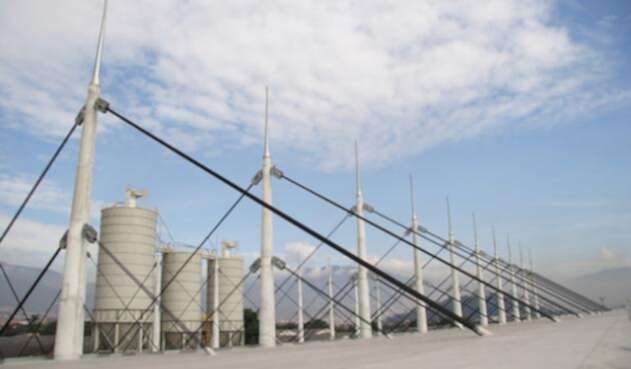 Colp_HF54516-1.jpg