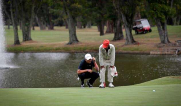 CountryClubcolprensa.jpg
