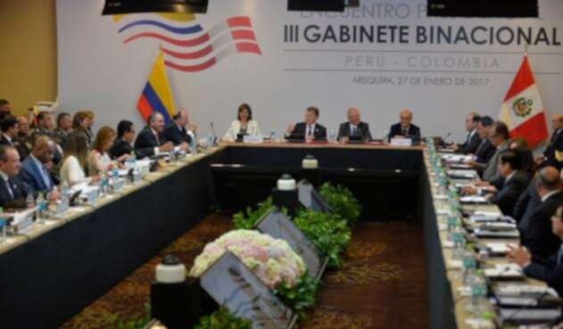 Cumbre-@MinMinas-LAFM.jpg