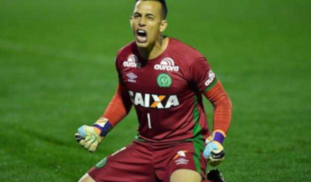 Danilo-Chapecoense-LAFm-AFP.jpg