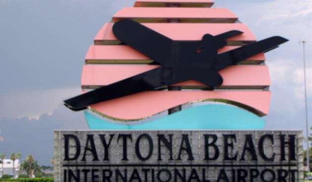 DaytonBeachAeropuertoEEUU1.jpg