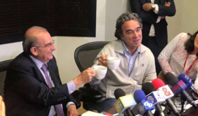 De-la-Calle-Fajardo-LA-FM.jpg