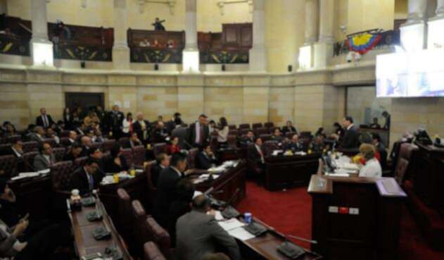 Debate-congreso-Colprensa-Diego-Pineda.jpg