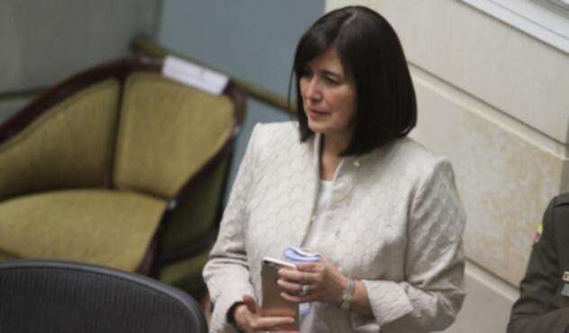 DianaFajardoCOLPRENSAlafm1.jpg