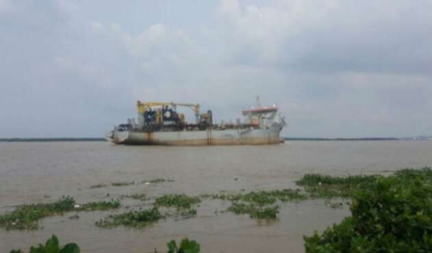 Draga-Puerto-Barranquilla.jpg