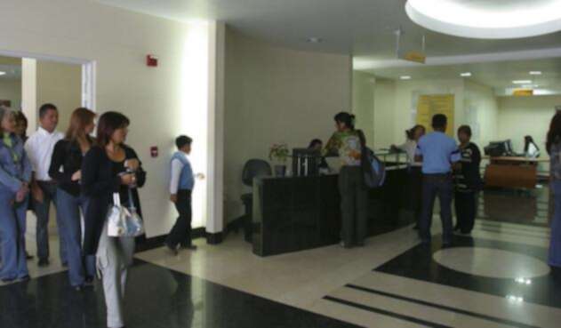 EPS-LA-FM-Colprensa.jpg
