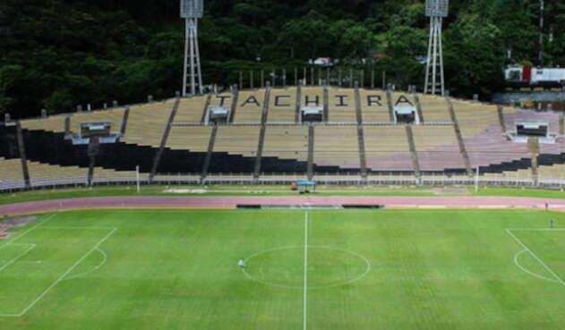 Estadio-Pueblo-Nuevo.jpg