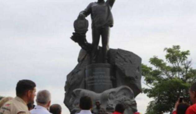 Estatua-Chavez.jpg
