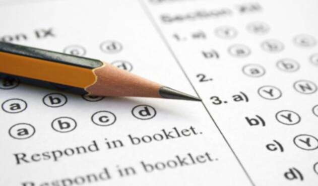 Los Intelectuales, la banda conformada por pilos que intentó brutal fraude Examen-LA-FM-Ingimage-1.jpg
