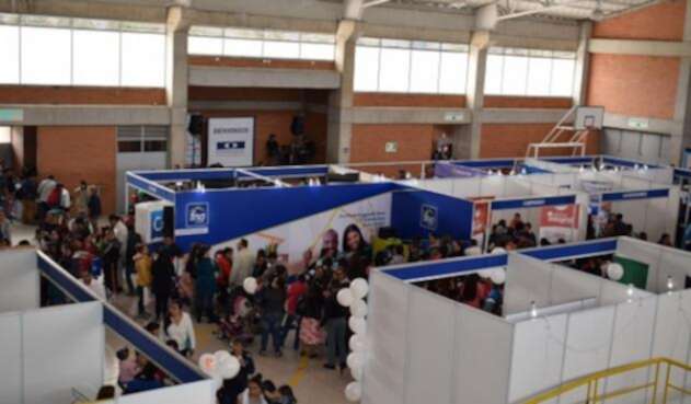 FERIA_VIVIENDA_COM_AGOS1.jpg