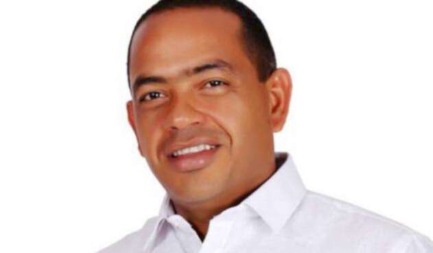 Fabio-Velásquez-Rivadeneira-AL-FM-Colprensa.jpg