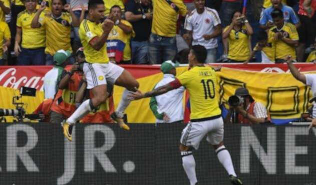 FalcaoJamesvsBrasil050917AFP.jpg