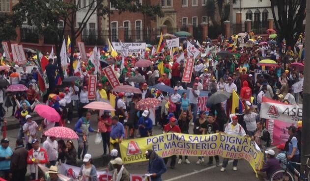 Foto de LA FM. Fecode13.jpg