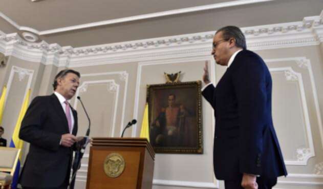 Fernando-Carillo-Presidencia-de-la-repúblñica.jpg
