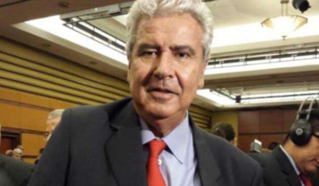 Fernando-Molina-LA-FM.jpg