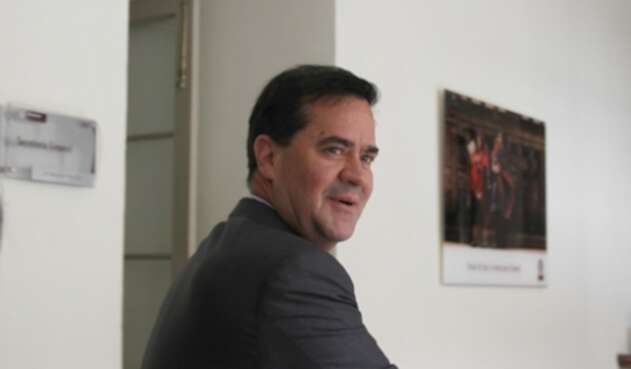 Frank-Pearl-Colprensa-LA-FM.jpg