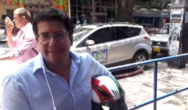 Hector-Fabio-Mosquera-LA-FM-1.jpg