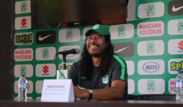 René Higuita, exarquero colombiano. Higuita-LA-FM-@nacionaloficial.jpg