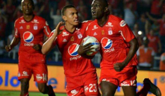 Hinchas-del-américa.jpg