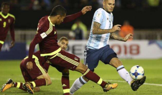 IcardiArgentinaVenezuelaFotoOficialArgentina1.jpg