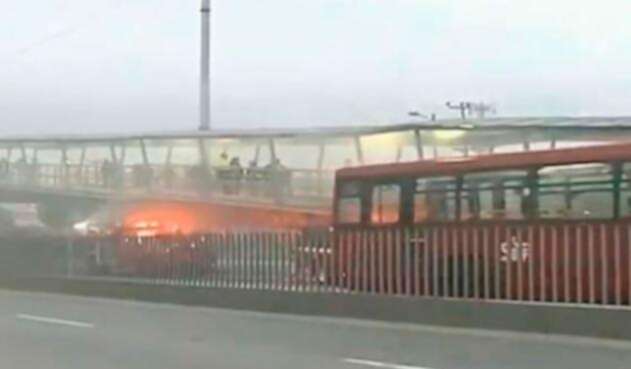 Incendio-estación-Terreros-Redes-sociales.jpg